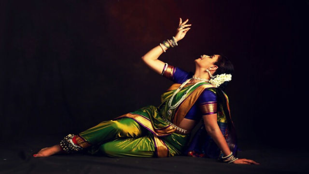 Lavani folk dance dress